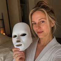 7-Color LED Photon Face & Neck Mask — Wireless Skin Rejuvenation Device
